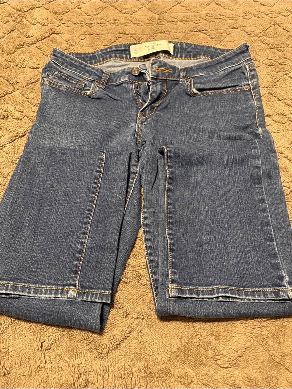 Abercrombie & Fitch Women's Dark Blue Denim Ankle-Cropped Jeans